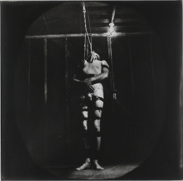 11. Photographie - Mandan de Joel-Peter Witkin 1981 - 37 cm x 37 cm