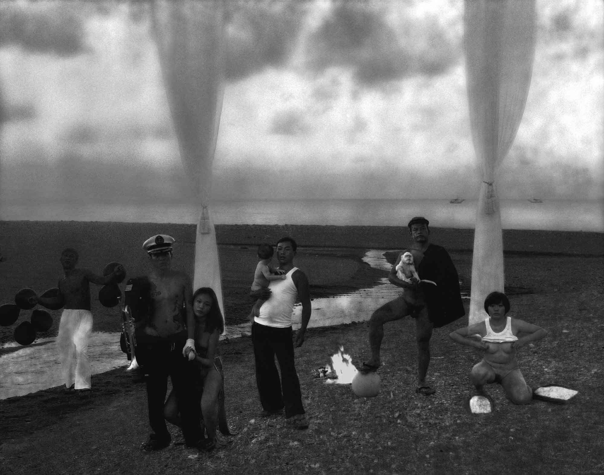 Figure4-5. Hsieh Chun-te, RAW – Artistes vagabonds, Ultra smooth fine art paper, 1987-2011. Figure4-5. Hsieh Chun-te, RAW – Artistes vagabonds, Ultra smooth fine art paper, 1987-2011.