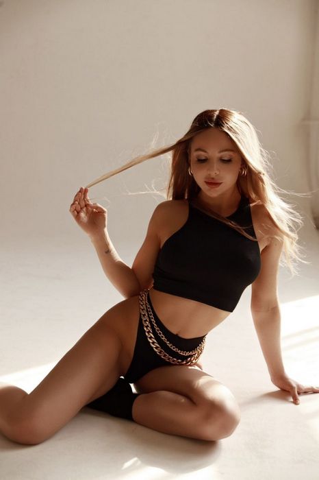 Ночная бабочка: алхимия вашего уникального образа для головокружительного успеха