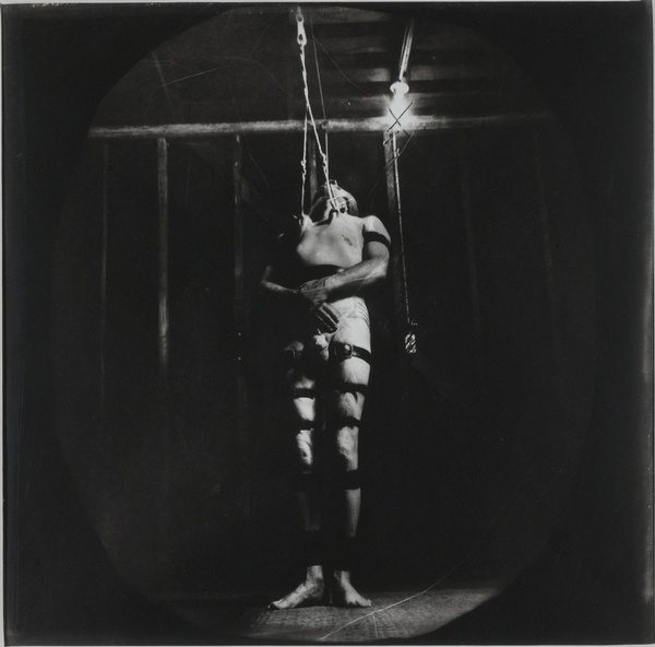 11. Photographie - Mandan de Joel-Peter Witkin 1981 - 37 cm x 37 cm